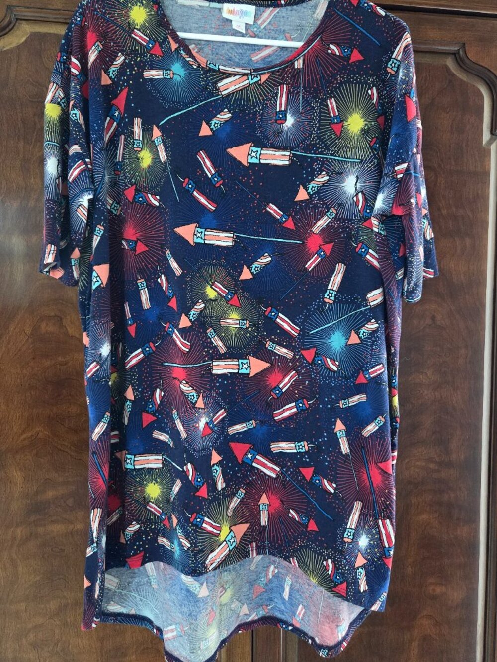Lula Roe Top M/XL JULY 4th